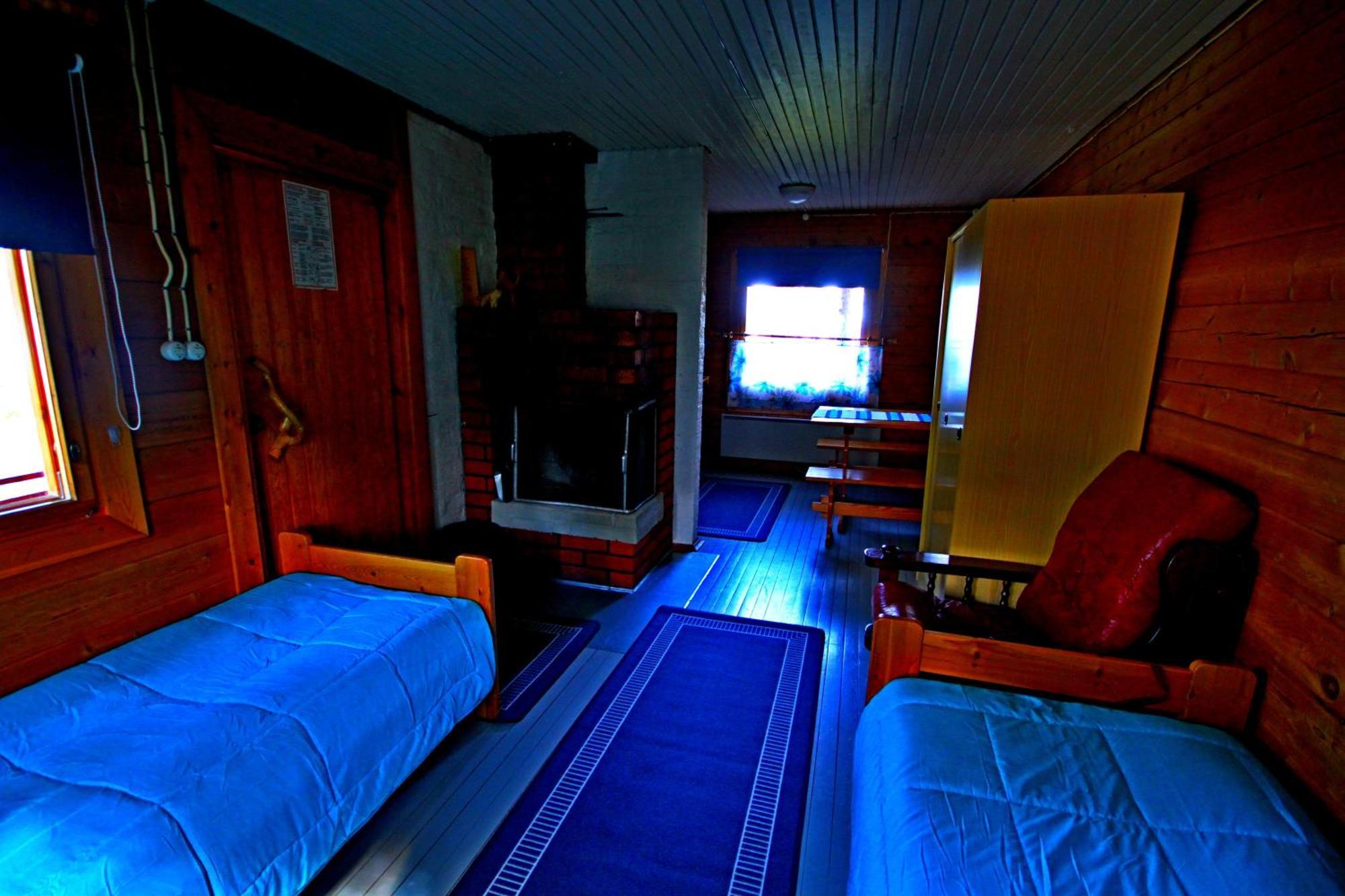 Ukonjärven Holiday Village Ivalo Rum bild