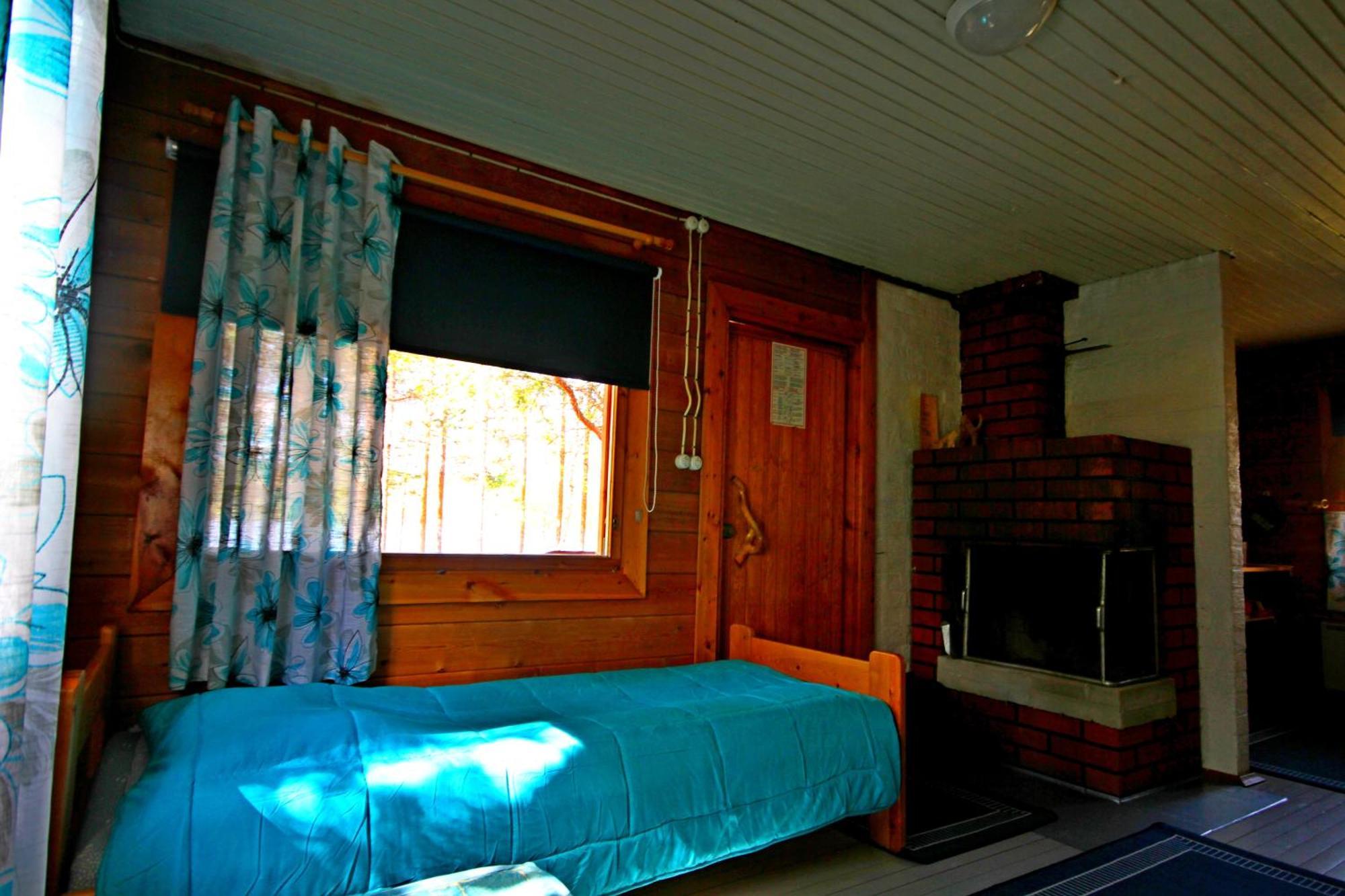 Ukonjärven Holiday Village Ivalo Rum bild