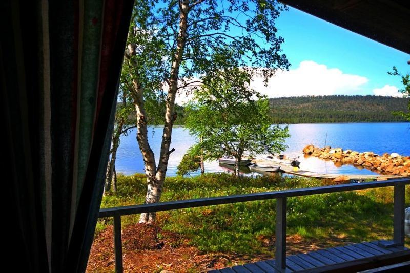Ukonjärven Holiday Village Ivalo Rum bild