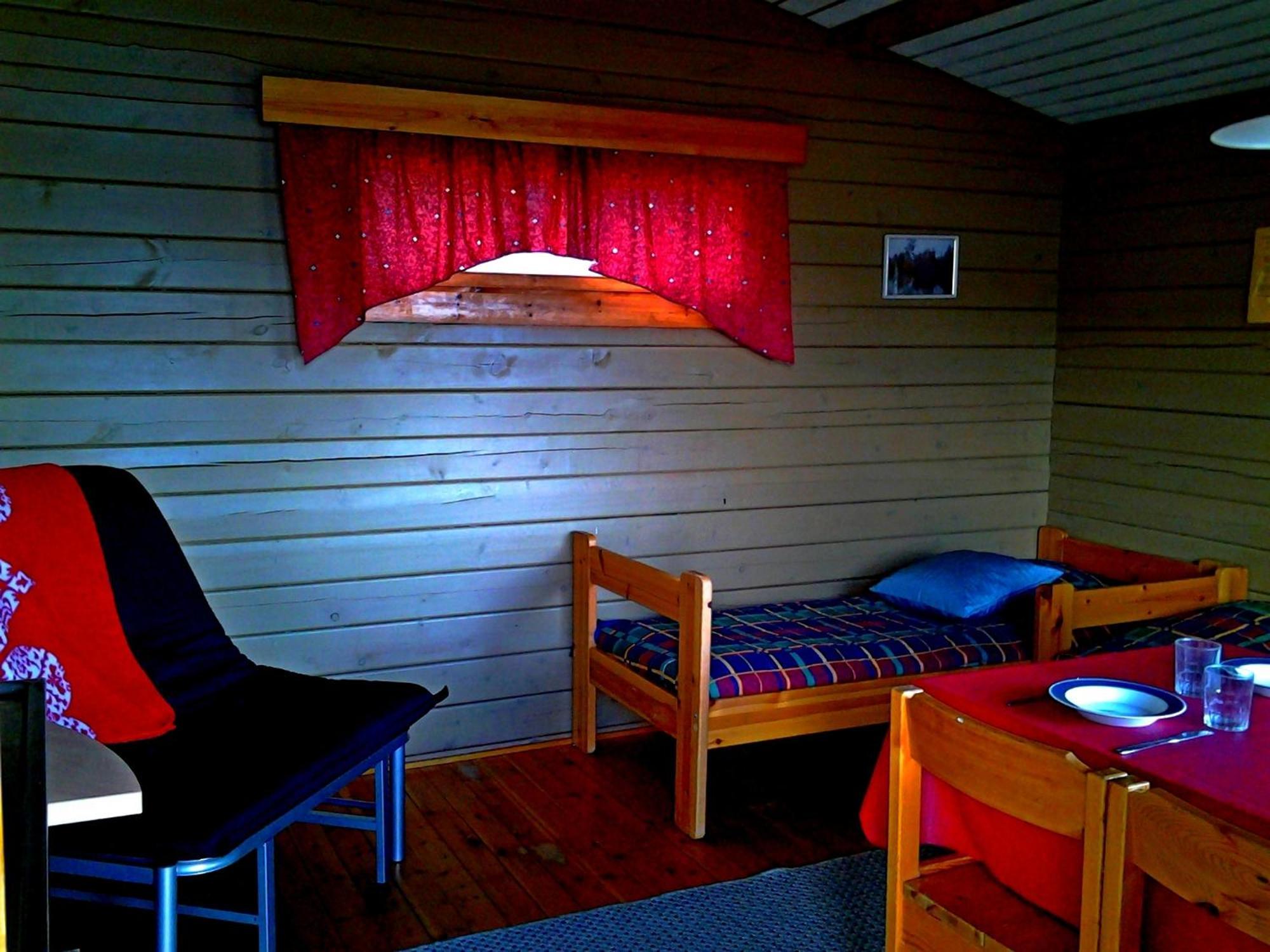 Ukonjärven Holiday Village Ivalo Rum bild